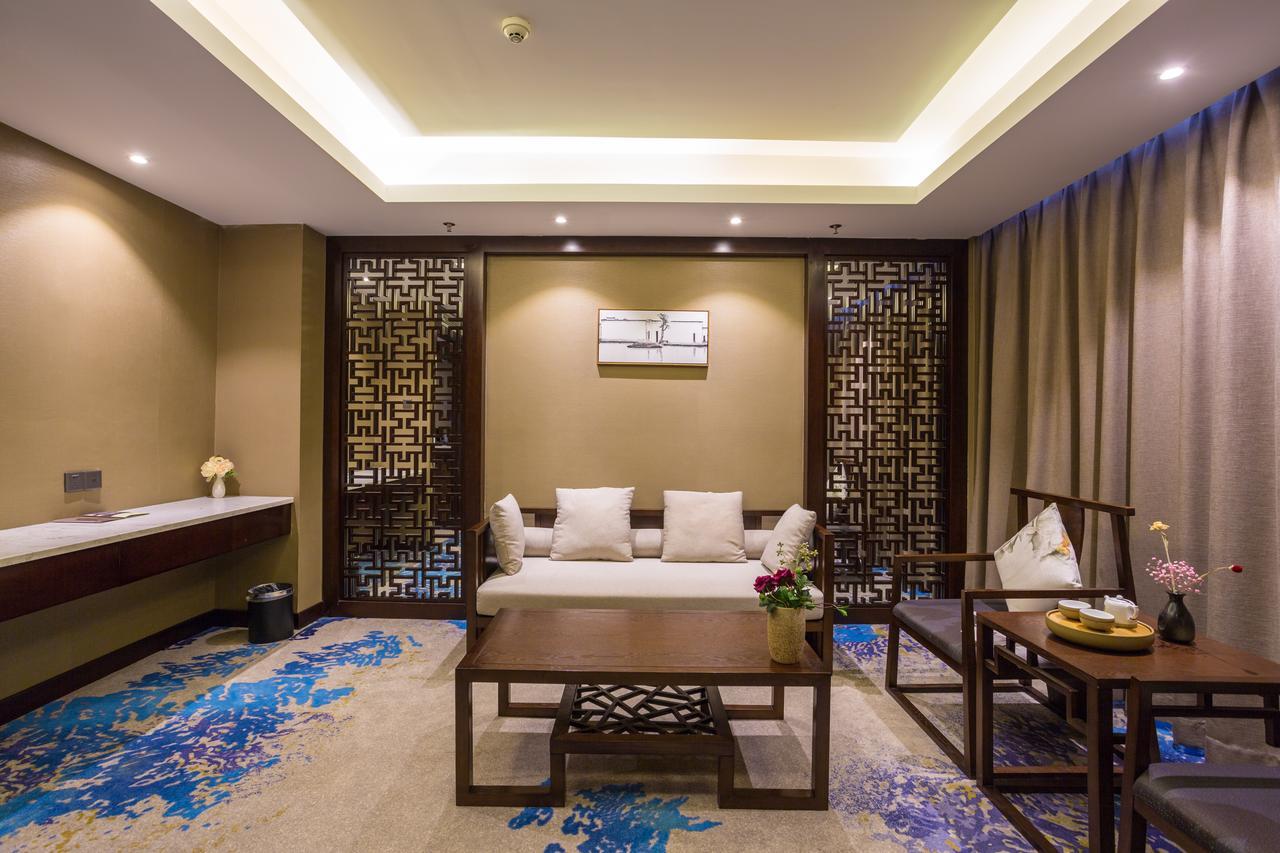 Metropolo Jinjiang Xuzhou Railway Station Suning Plaza Chudu Otel Dış mekan fotoğraf