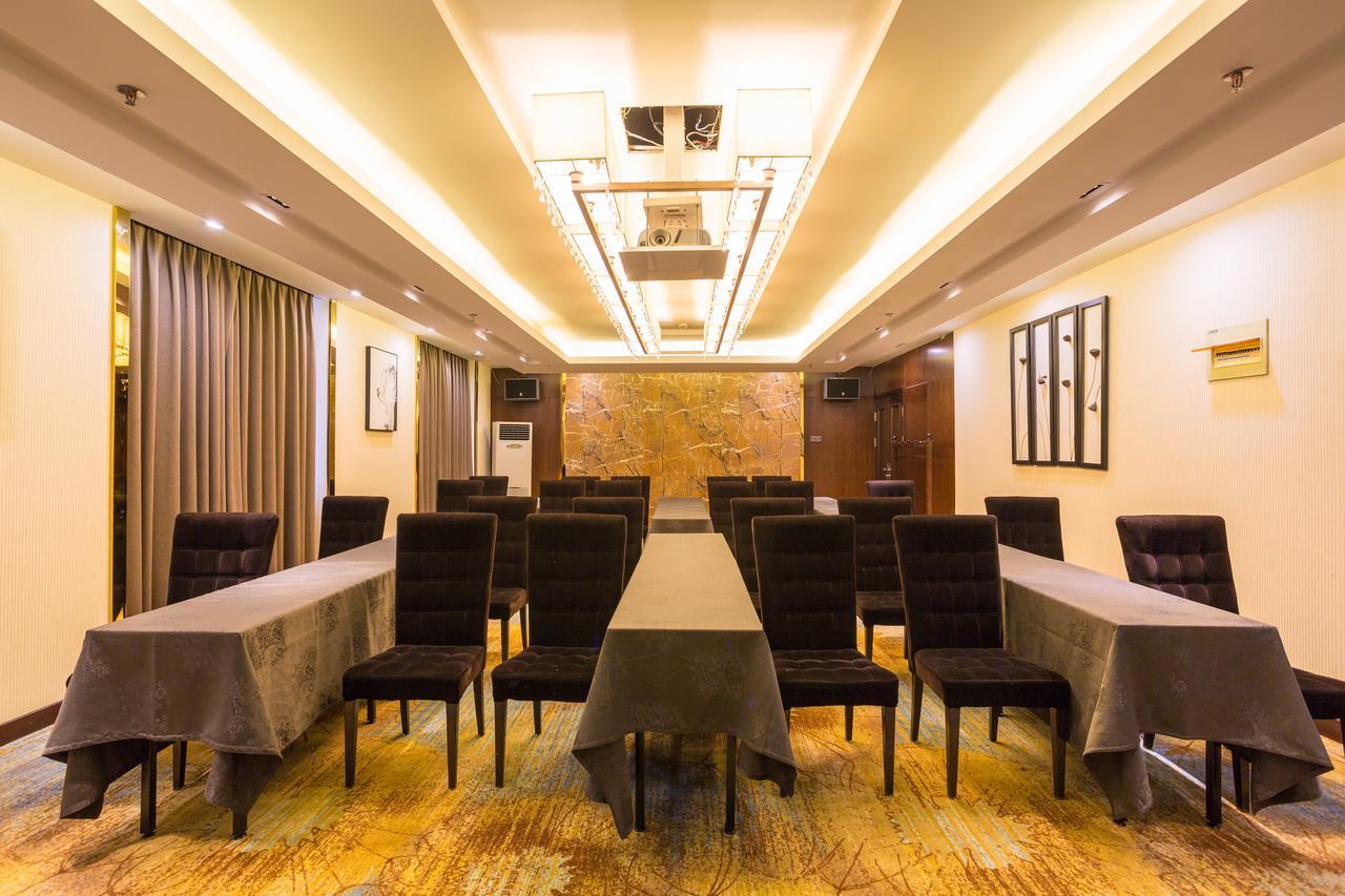Metropolo Jinjiang Xuzhou Railway Station Suning Plaza Chudu Otel Dış mekan fotoğraf