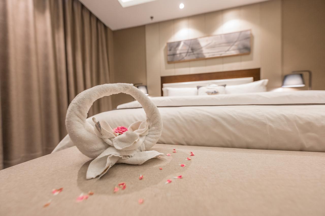 Metropolo Jinjiang Xuzhou Railway Station Suning Plaza Chudu Otel Dış mekan fotoğraf